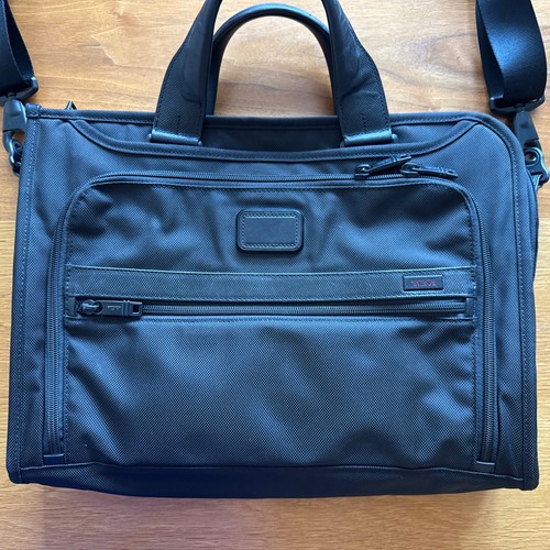 Tumi alpha briefcase - tumi,