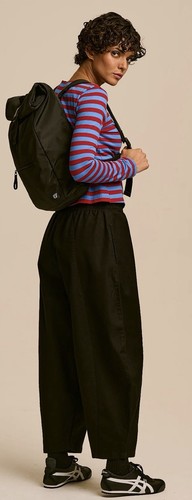 Lucy yak obregon - lucy, black