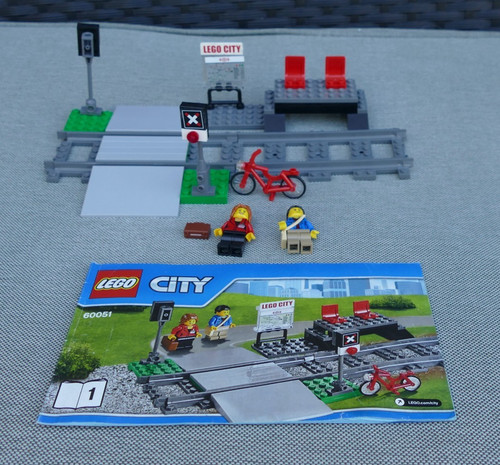 Lego 60051 train stop station - train,