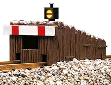 LGB  1031 G SCALE MODEL GARDEN RAILWAY TRACK LIGHTED BUFFER STOP END WITH LIGHT