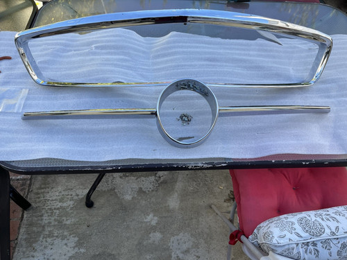 Mercedes chrome grille frame