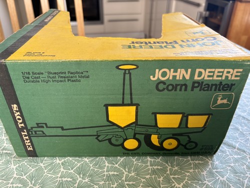 Vintage ertl 1976 - 1976, deere
