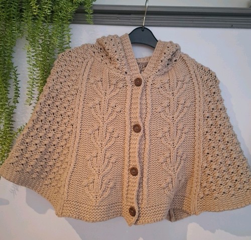 Chunky cable pattern - cable, cape
