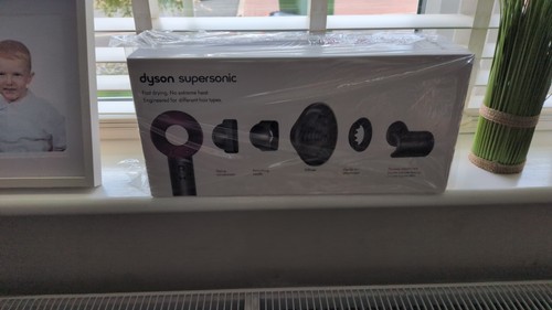 Hair dryer - hair,