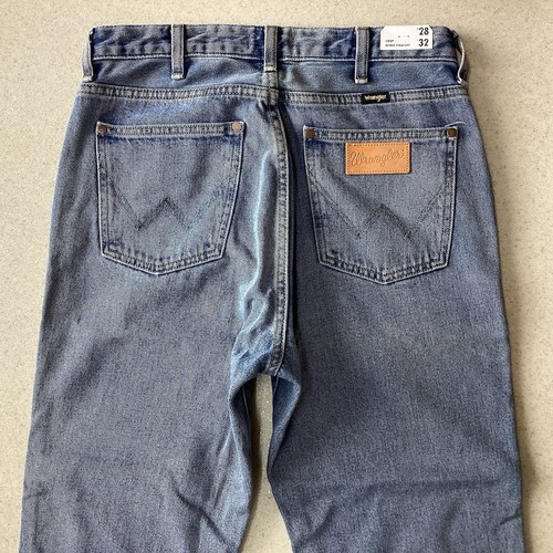 Bnwt ladies wrangler crop - bnwt,