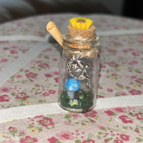 Fairy jar magical - fairy,