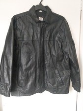 REAL LEATHER JACKET AGE 15/16   170/176cm  67/69 Ins  BLACK ZIP UP. FRONT POCKET