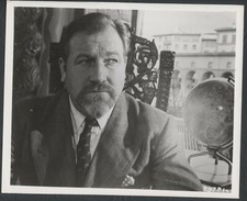 JAMES ROBERTSON JUSTICE in