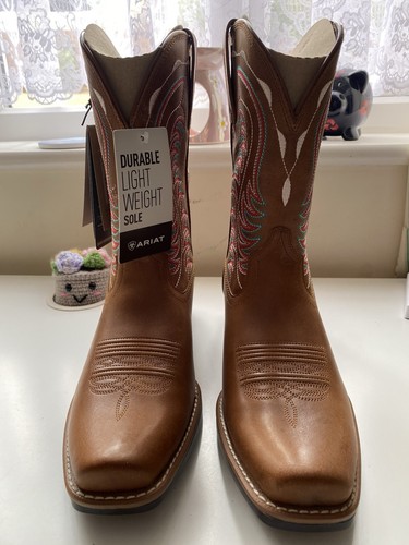 Bnwt ariat women boots - ariat,