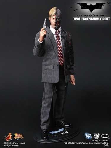 Batman dark knight two face - two,