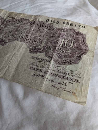 Ten shillings banknote - ten,