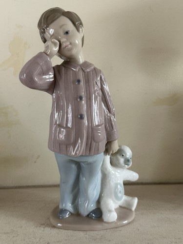Nao lladro porcelain sleepy - lladro, "sleepy