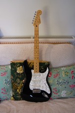 Early 90s Fender Japan Stratocaster Squier Series Mint With Gig Bag Free UK P&P
