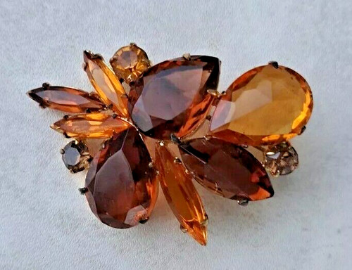 Vintage juliana brooch gold - vintage, brooch,