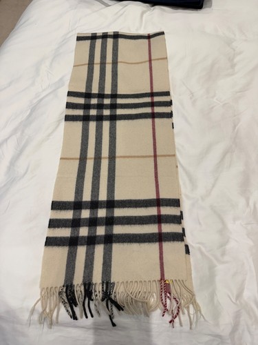 Burberry 100 cashmere scarf - burberry,