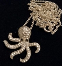 925 Sterling Silver Sparkling Octopus Pendant Necklace Lovely Quality