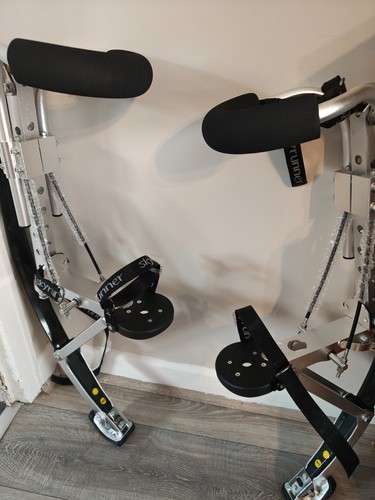 Kangaroo bounce stilts - kangaroo,
