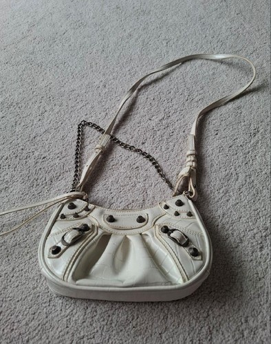 Vintage white faux - vintage,