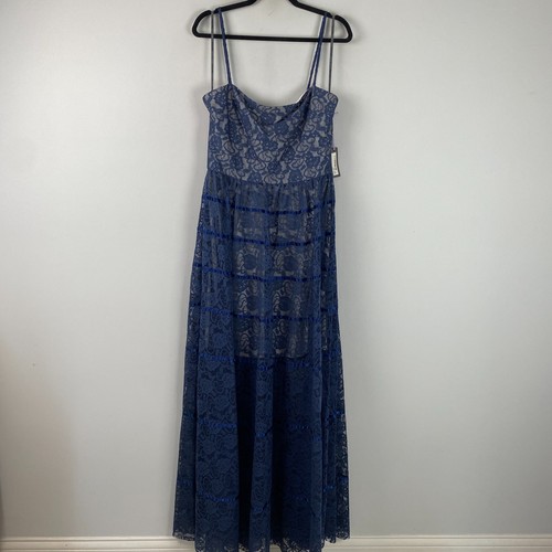 Vera wang blue lace formal - vera,