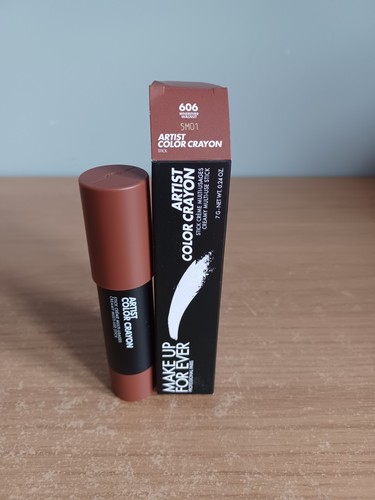Make for ever artist - up,