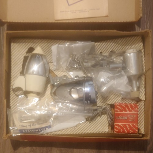 Lucas captain halogen dynamo - lucas,