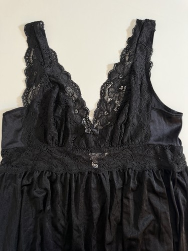 Bella donna black slip dress - black,