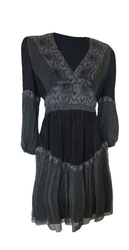 Burberry neck polka dot - v-neck,