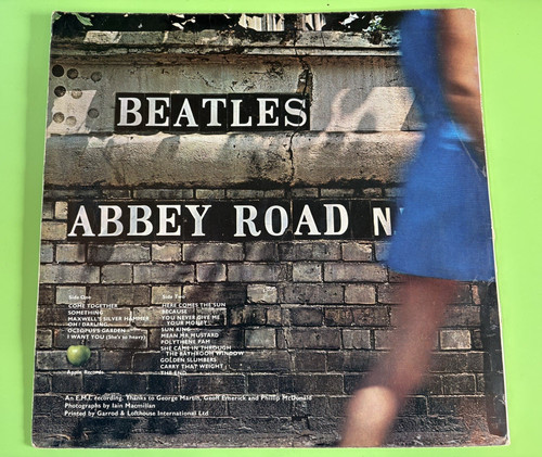 The beatles abbey road - road, apple
