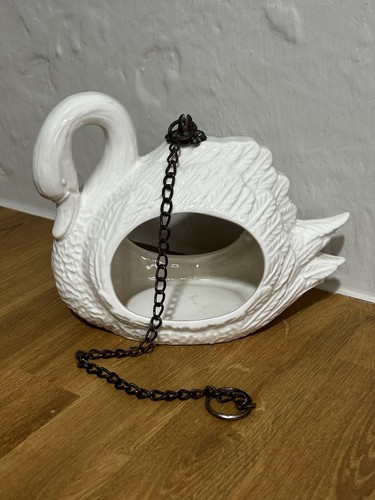 Intage white decorative - white,