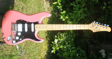 Gould HSS Strat ANTIQUE PINK