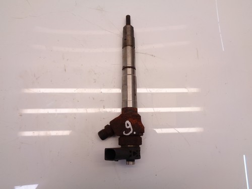 Injector injection nozzle for