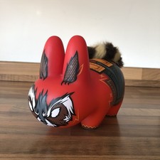Kidrobot Labbit Guardians Of The Galaxy Rocket Raccoon Vinyl Figure Red 7"