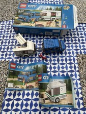 LEGO City 60117 Van Caravan