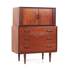 RS Associates Mid Century