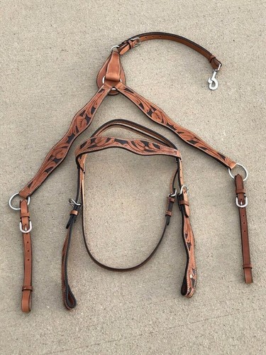 Premium horse show saddle - premium, tack