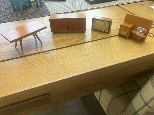 Barton dolls house lounge - dolls,