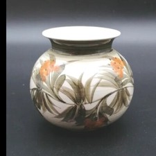 Jersey Pottery Vintage bulbous