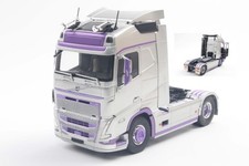 Scale Model Truck 1:24 Solido