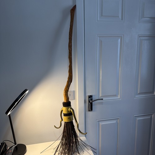 Harry potter nimbus 2000 - nimbus,