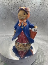 THE TALES OF HONEYSUCKLE HILL BYREGENCY FINE ARTS 2002 POPPY MEADOWSWEET R38379