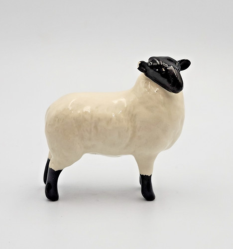 Beswick black faced lamb - -,