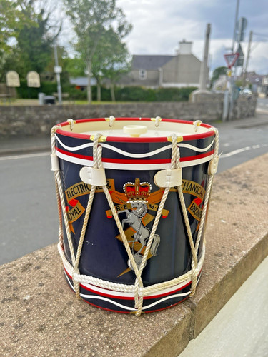 Vintage royal reme - royal,