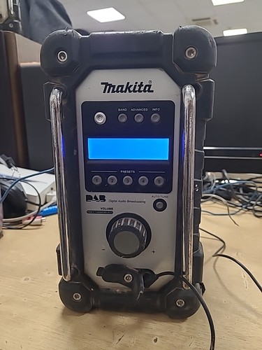 Makita dmr104 spares or - makita,