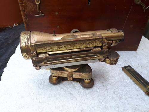Antique brass sextant leveler - brass,