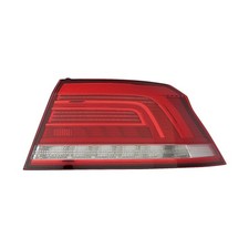 Right Rear Outer Light Saloon