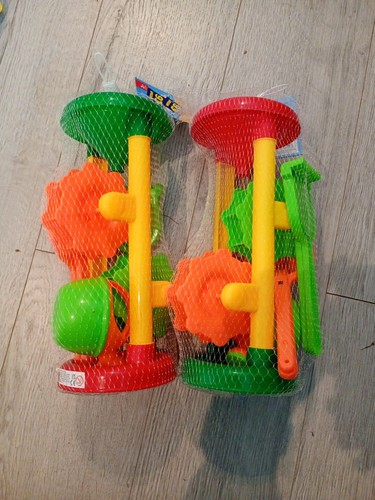 Beach toys sand - sand, 2