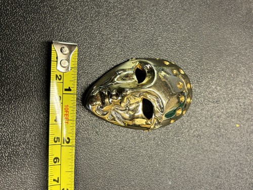 Mask brooch mid - mask,