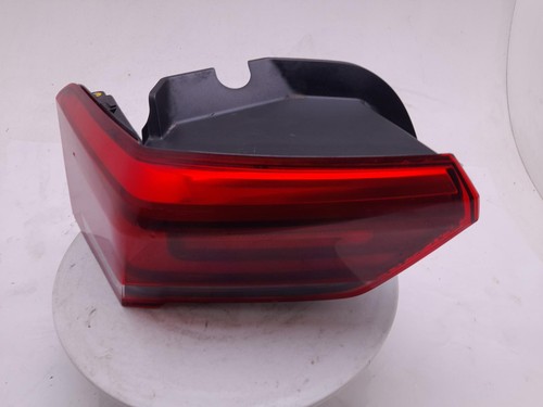 Volkswagen tail light - volkswagen,