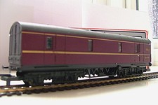 Lima 30537W BR GUV Parcels Van