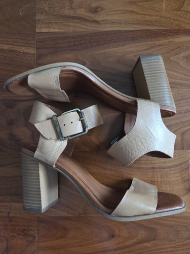Bertie tan heels size - tan, uk